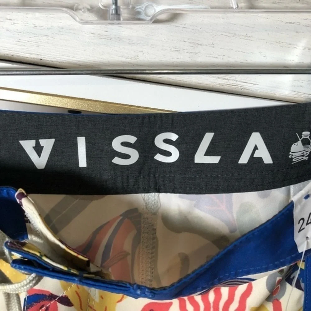 VISSLA BOYS BOARDSHORT Waist 24”